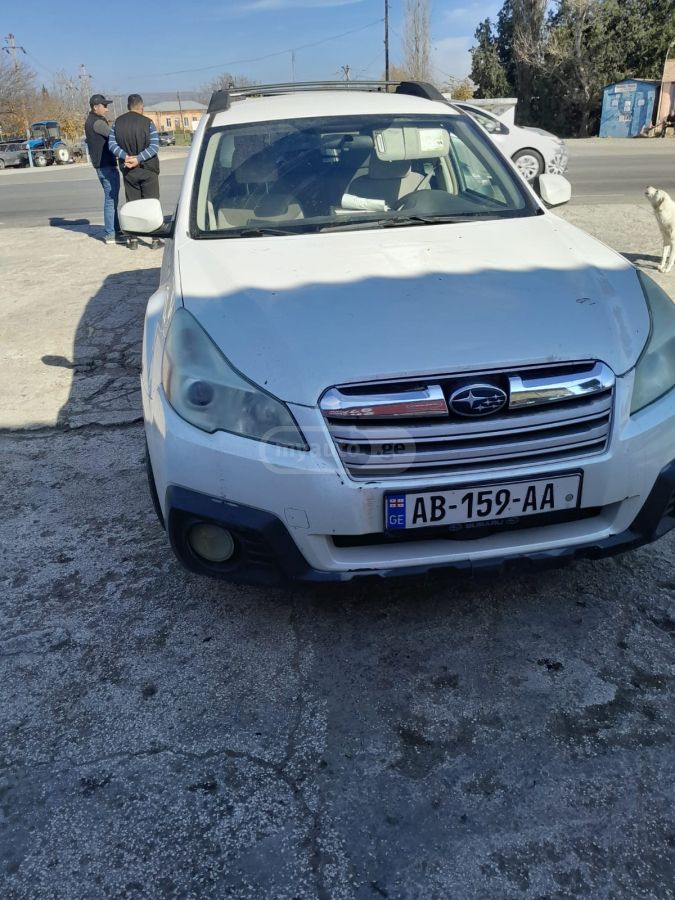 Subaru Outback 2013 — photo 2