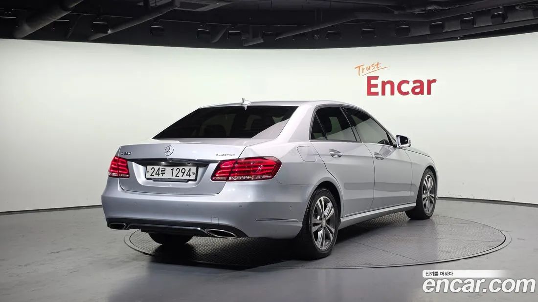 Mercedes-Benz E 63 AMG 2016 — photo 2