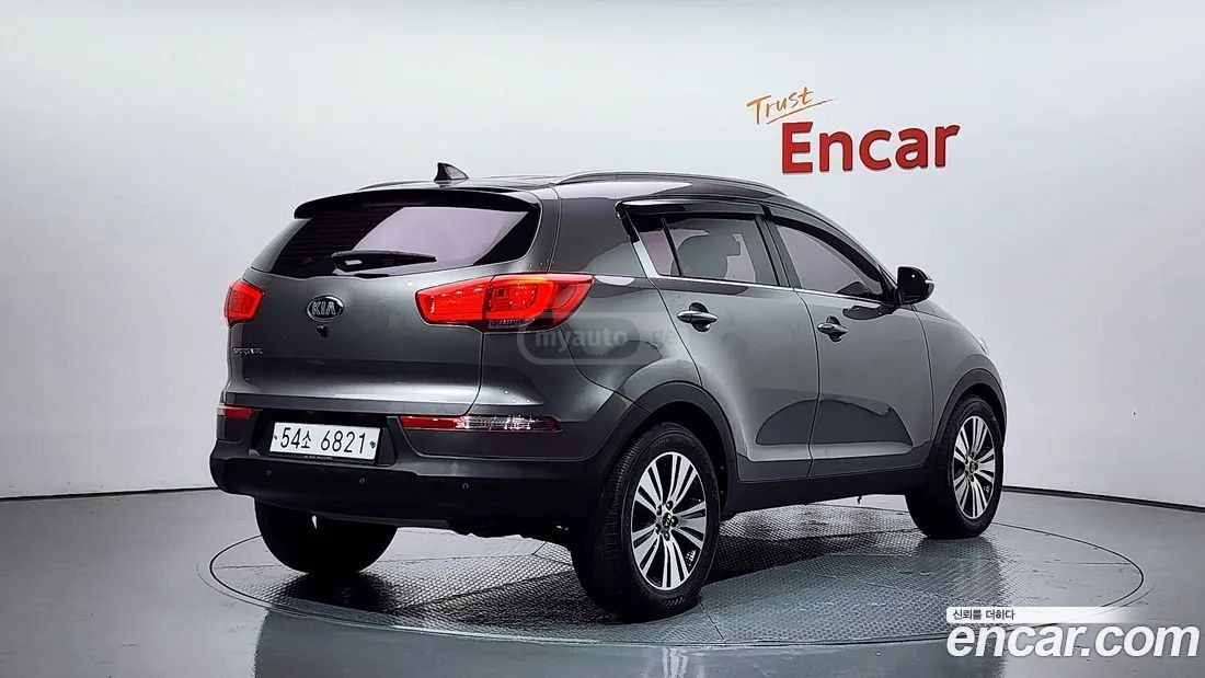 Kia Sportage 2015 — photo 2