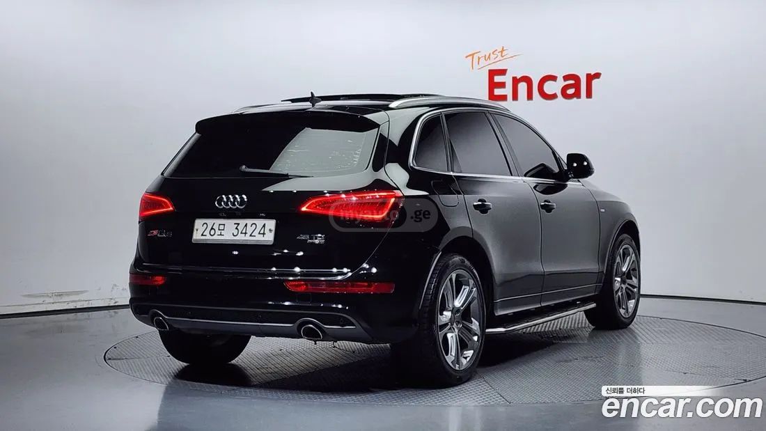 Audi Q5 2015 — photo 2