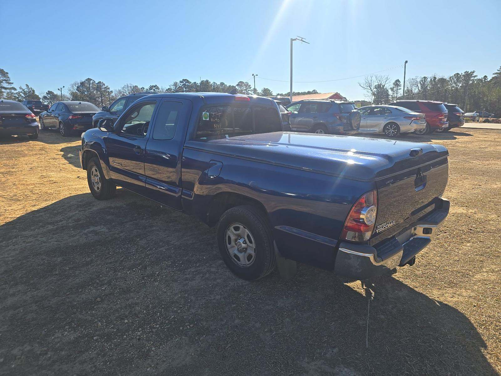 Toyota Tacoma 2014 — photo 2