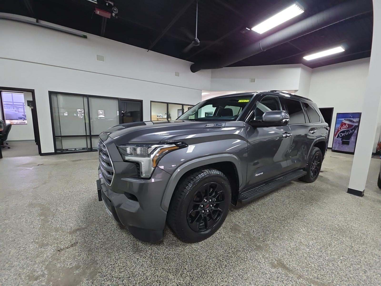 Toyota Sequoia