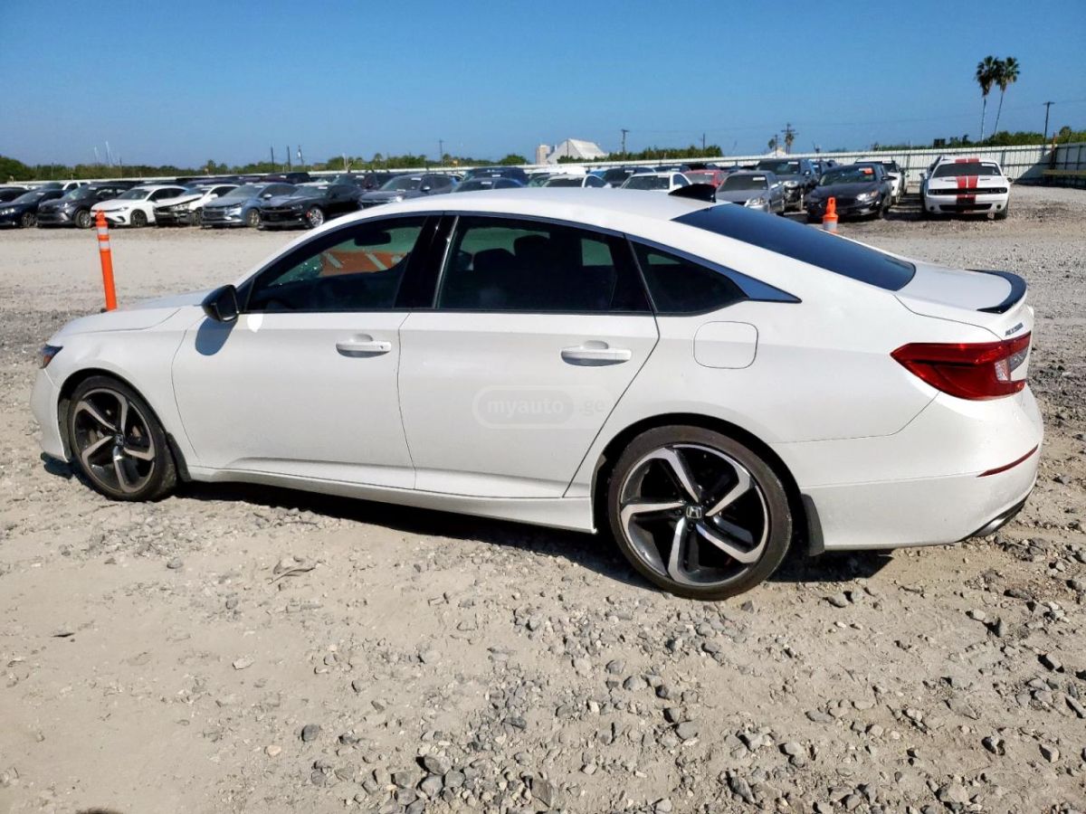 Honda Accord 2021 — photo 2