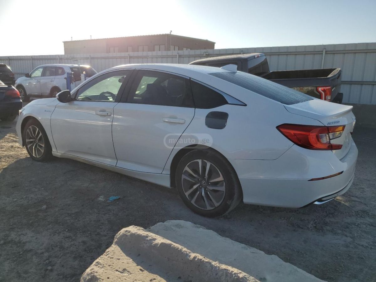 Honda Accord 2018 — photo 2