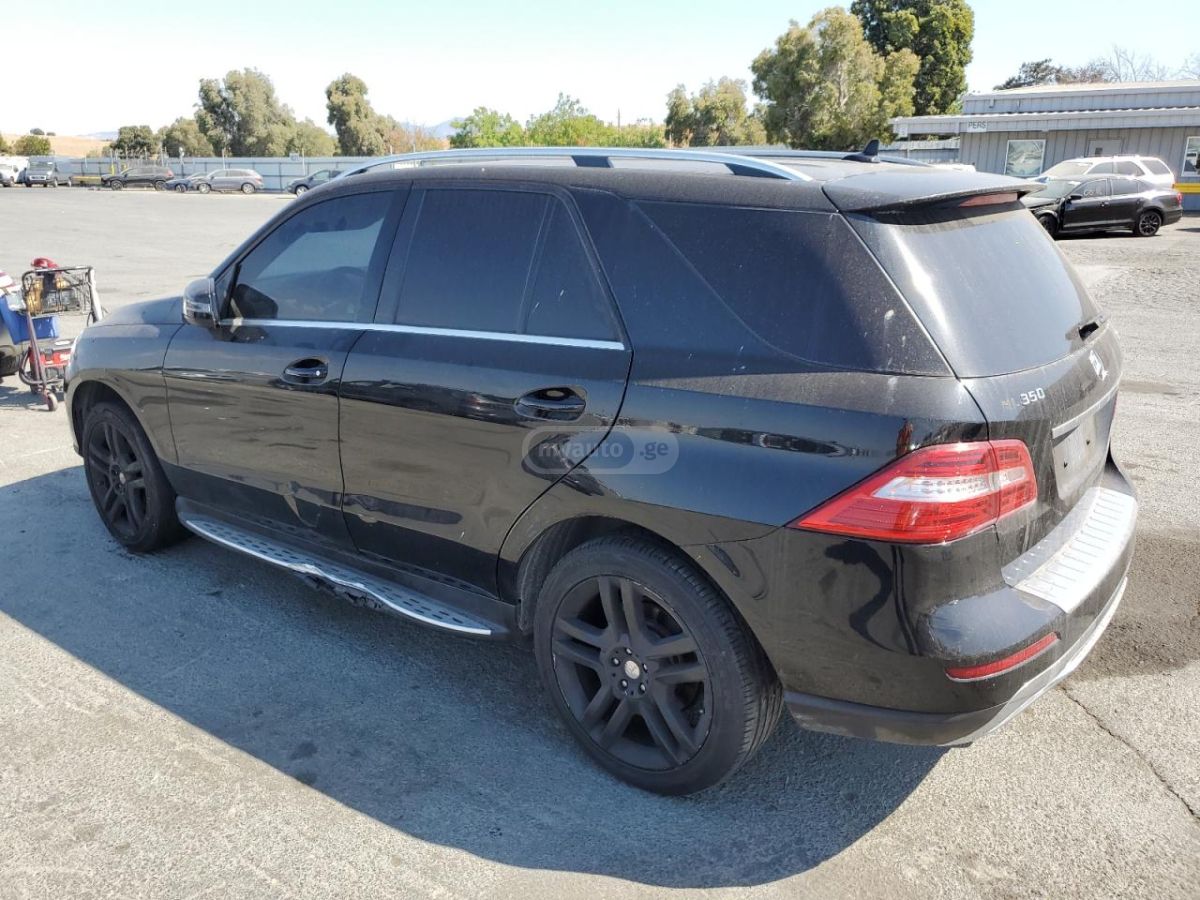 Mercedes-Benz ML 350 2015 — photo 2