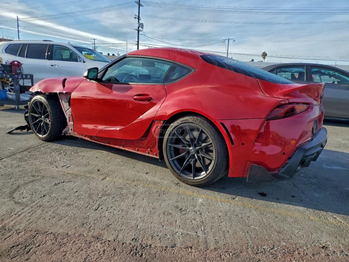 Toyota Supra 2024 — photo 2