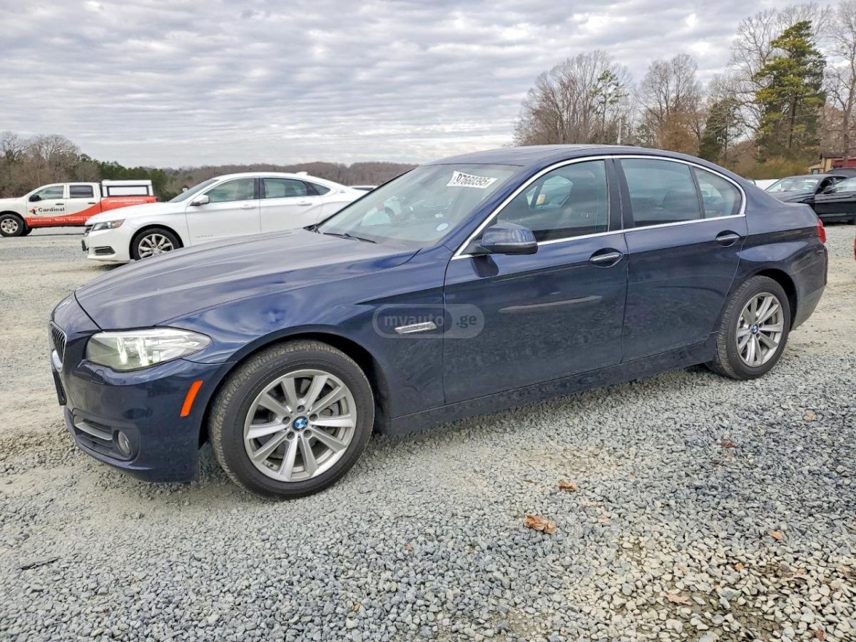 BMW 528