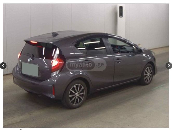 Toyota Aqua 2017 — photo 2