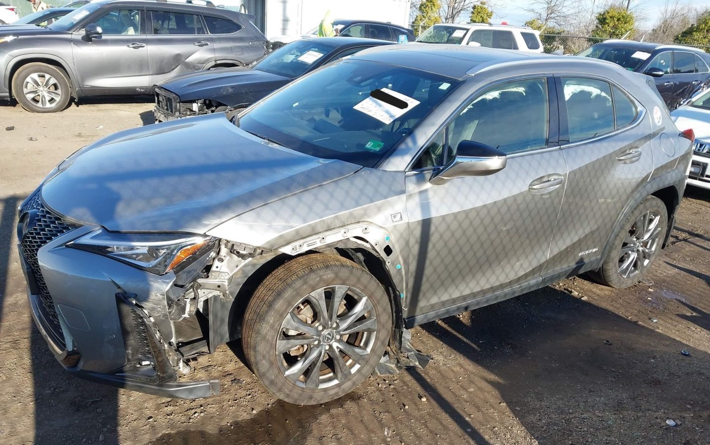 Lexus UX 250 h 2021 — photo 2