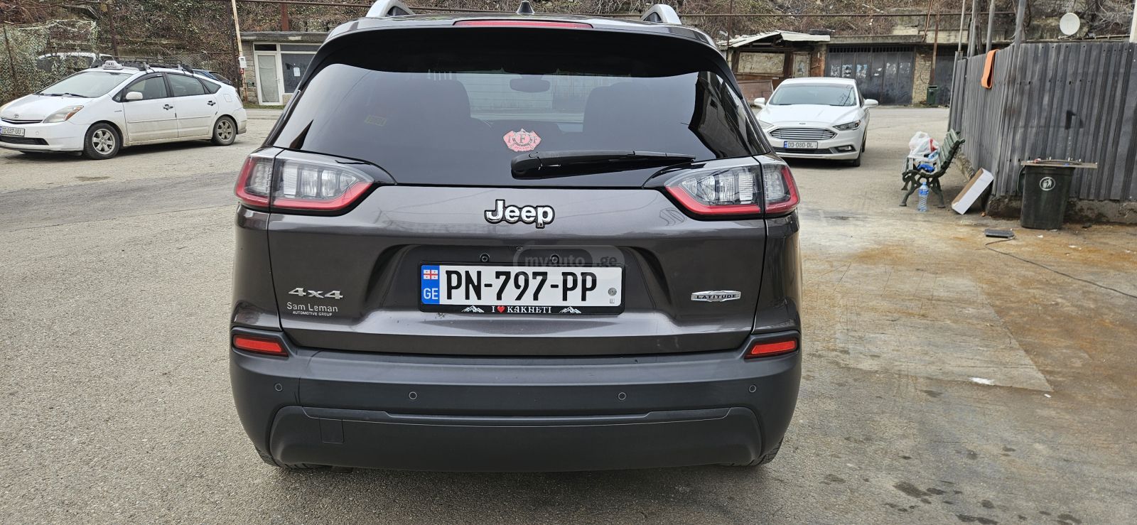 Jeep Cherokee 2018 — photo 2
