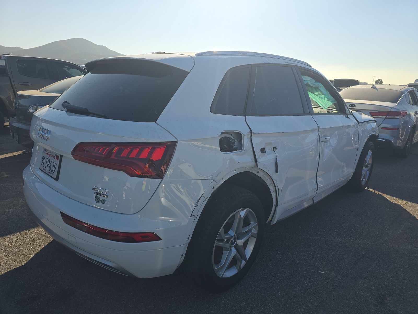 Audi Q5 2018 — photo 2