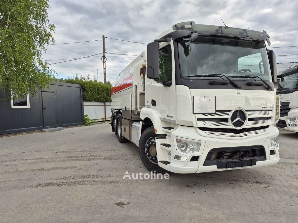 Mercedes-Benz Actros 2014 — photo 2