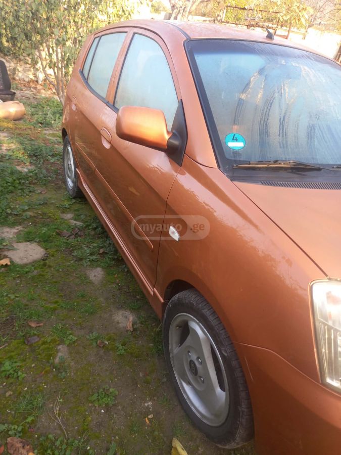 Kia Picanto 2004 — photo 2