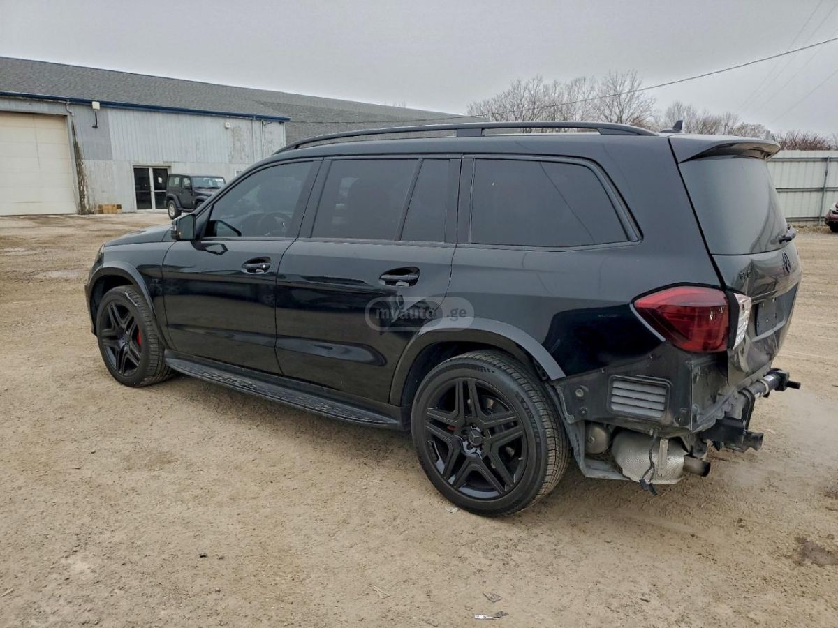 Mercedes-Benz GL 63 AMG 2016 — photo 2