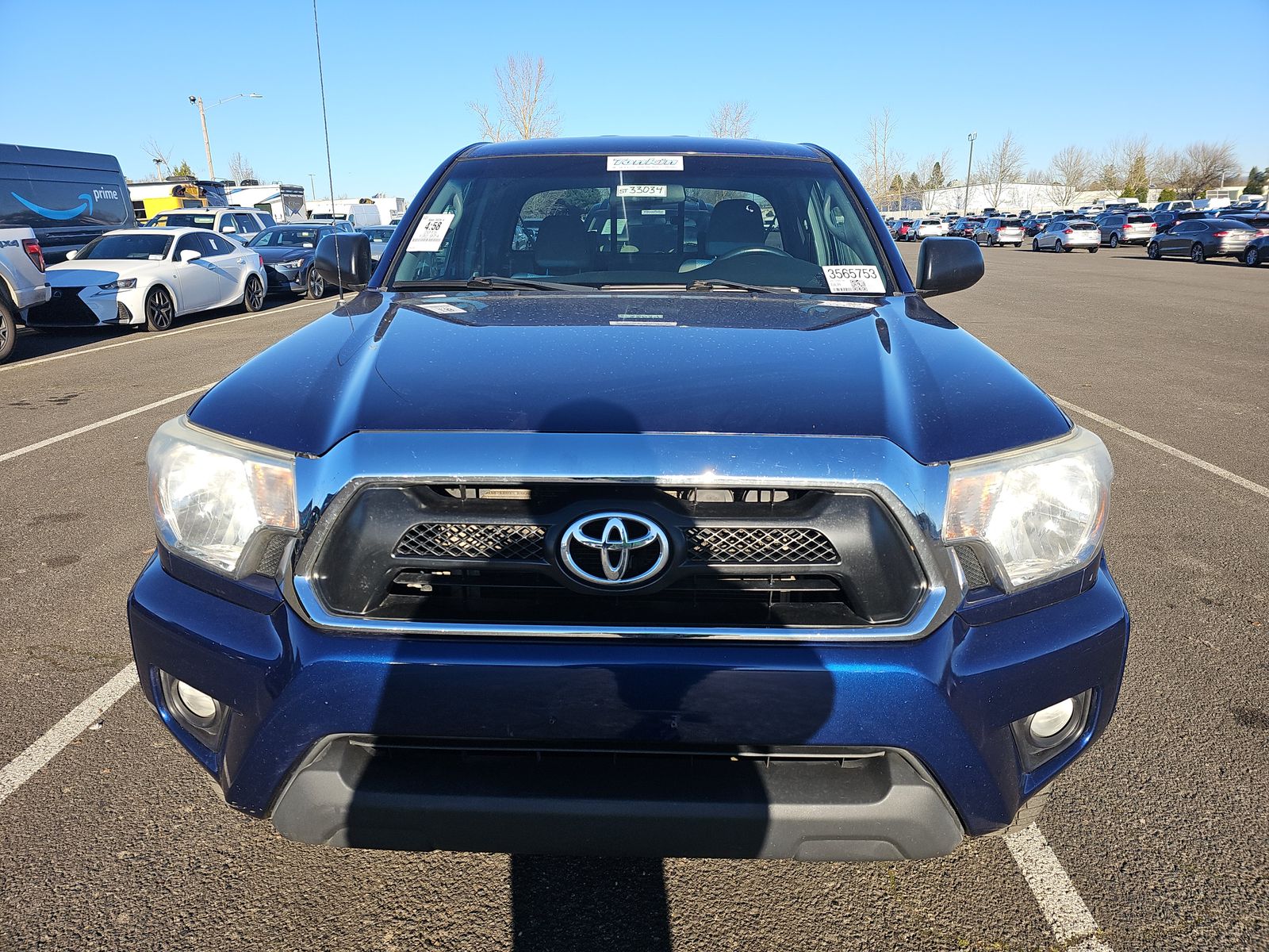 Toyota Tacoma 2015 — photo 2
