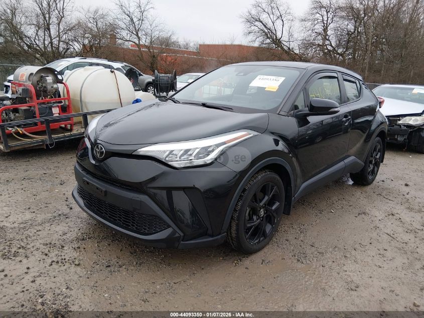 Toyota C-HR 2021 — photo 2