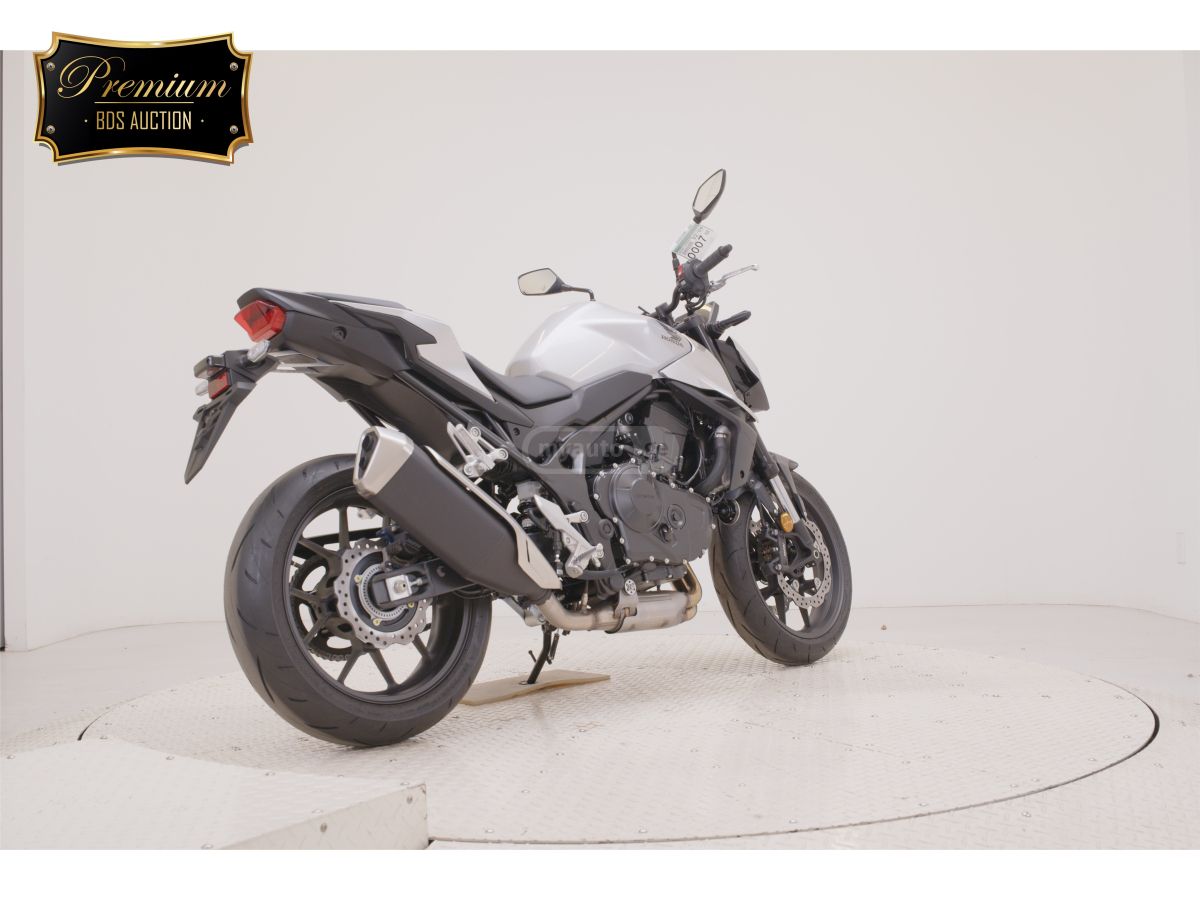 Honda CB 750 2025 — photo 2