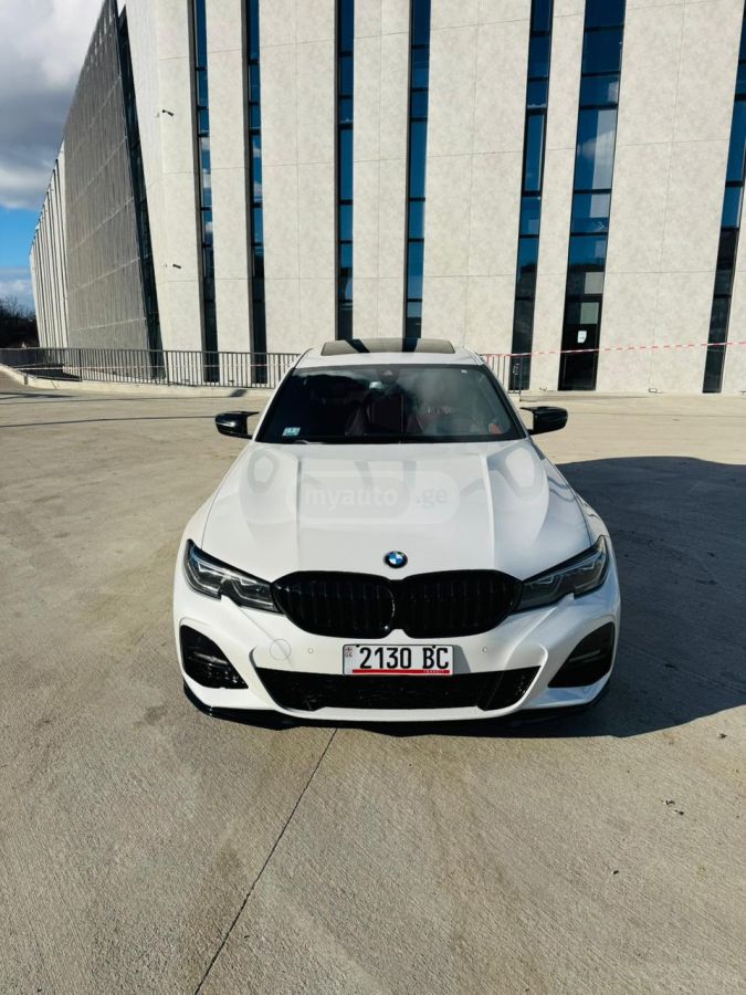 BMW 330