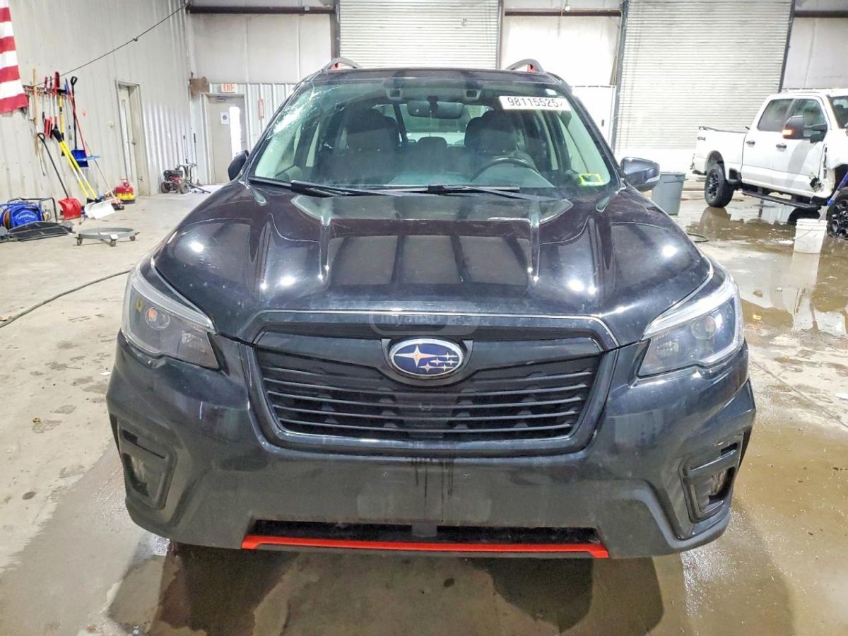 Subaru Forester 2021 — photo 2