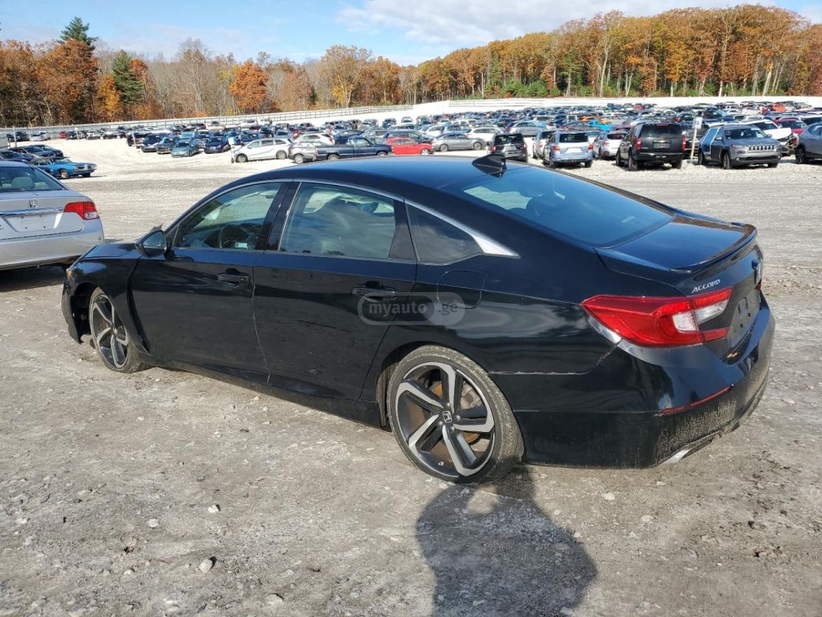 Honda Accord 2021 — photo 2