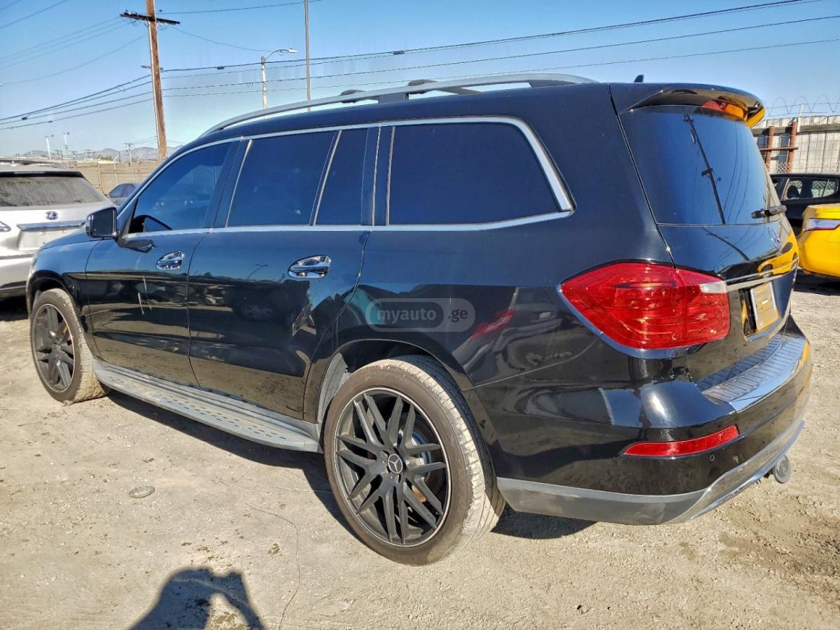 Mercedes-Benz GL 350 2015 — photo 2