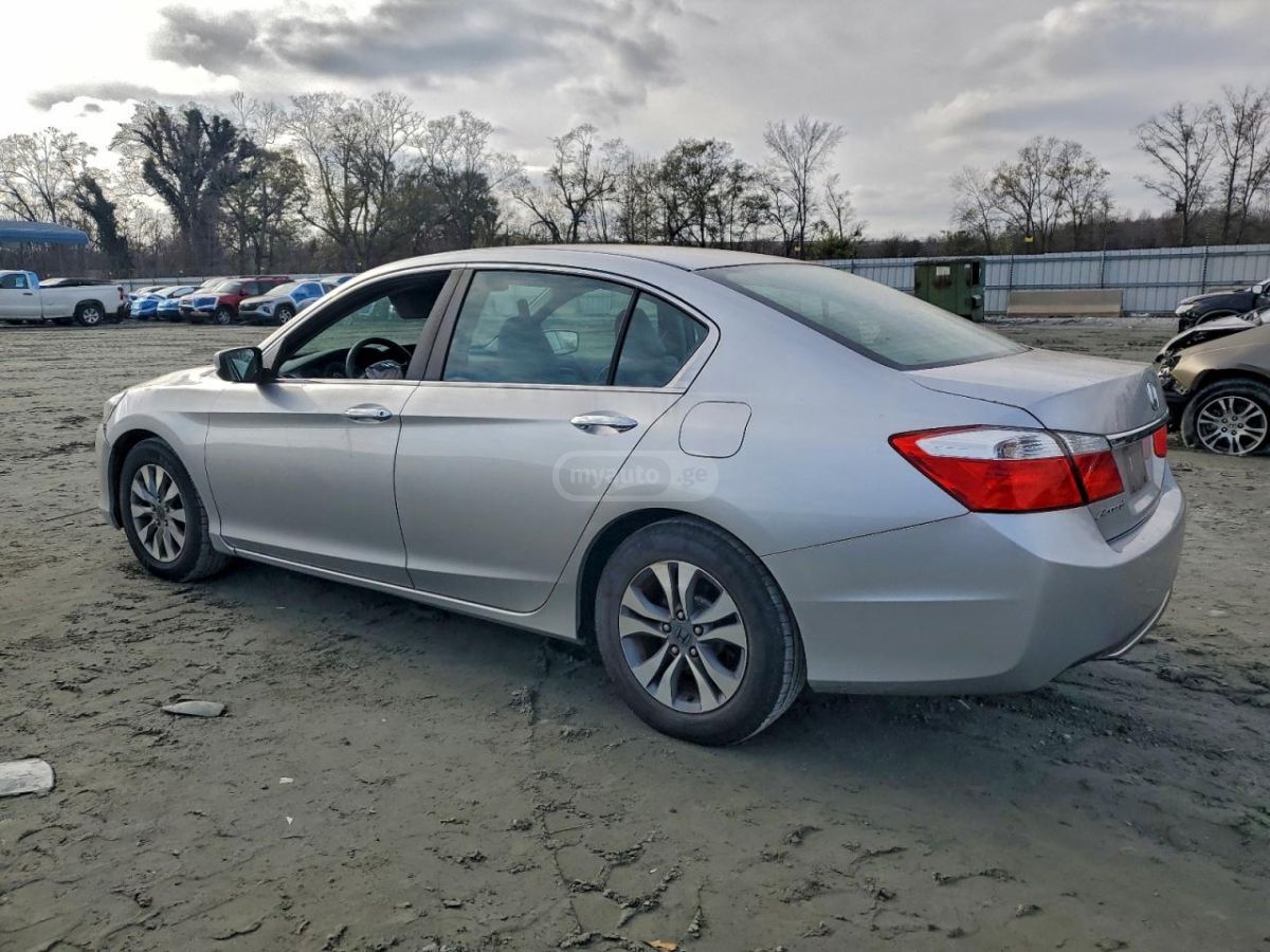 Honda Accord 2014 — photo 2