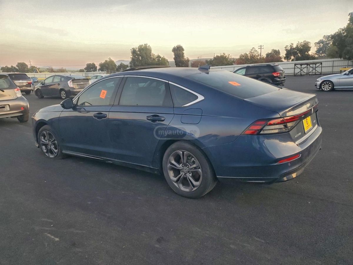 Honda Accord 2024 — photo 2