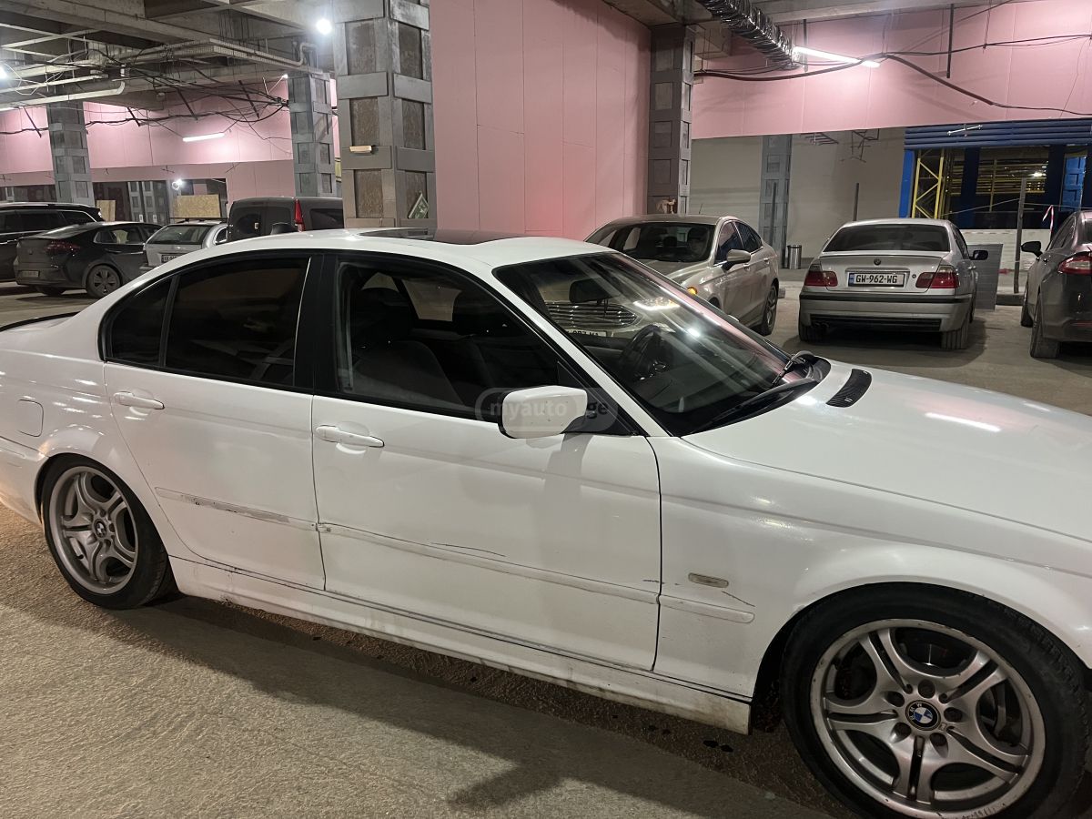 BMW 318 1998 — photo 2
