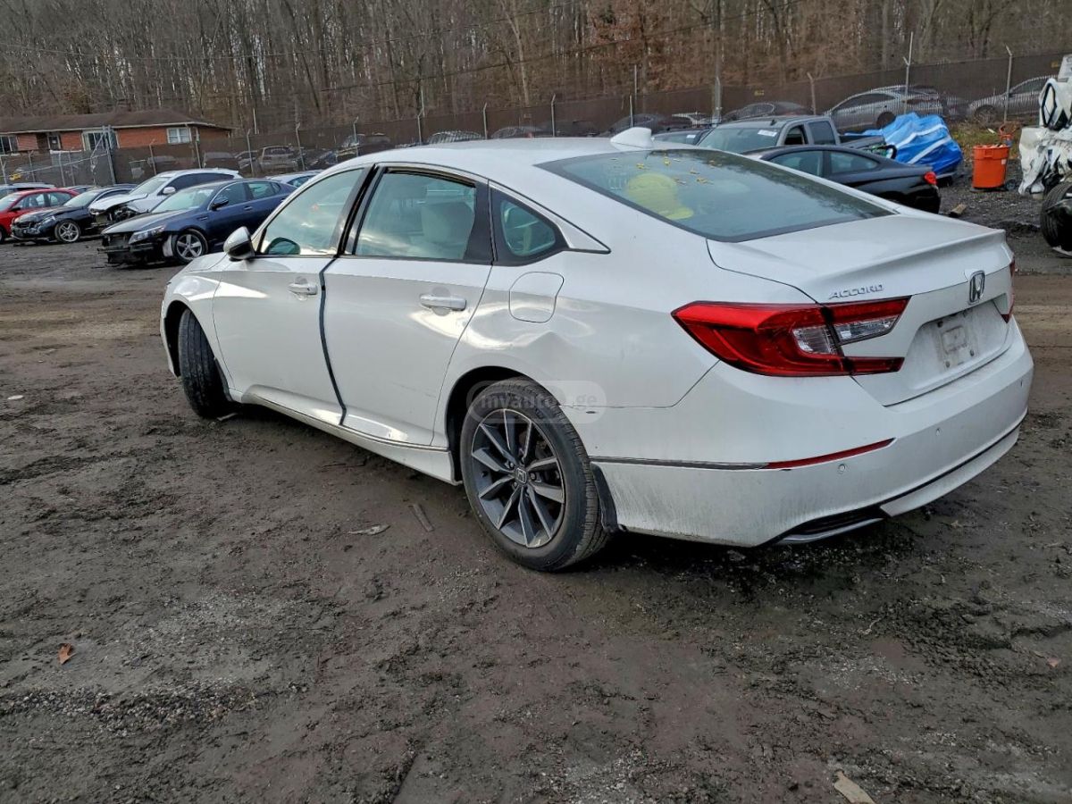 Honda Accord 2022 — photo 2