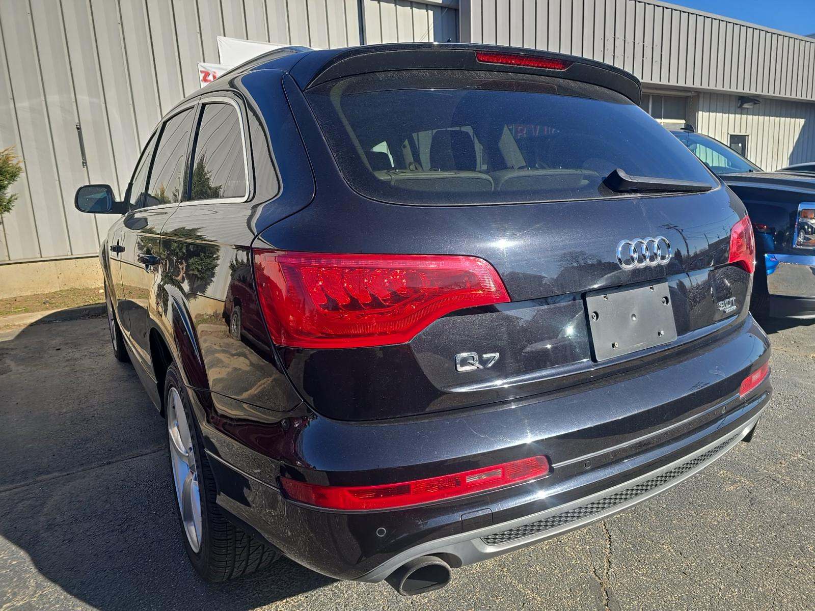 Audi Q7 2014 — photo 2