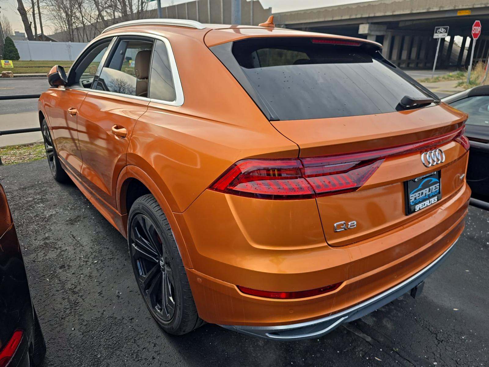 Audi Q8 2019 — photo 2