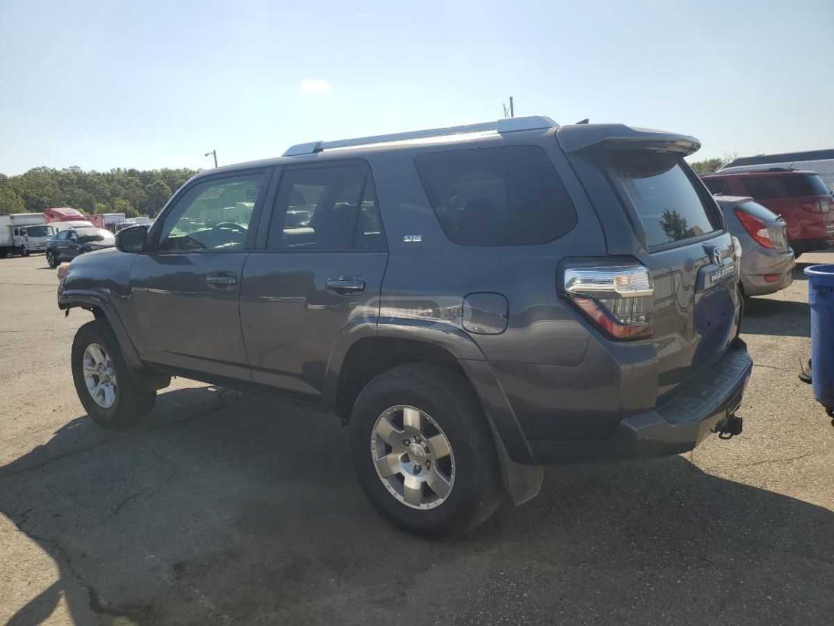 Toyota 4Runner 2018 — photo 2