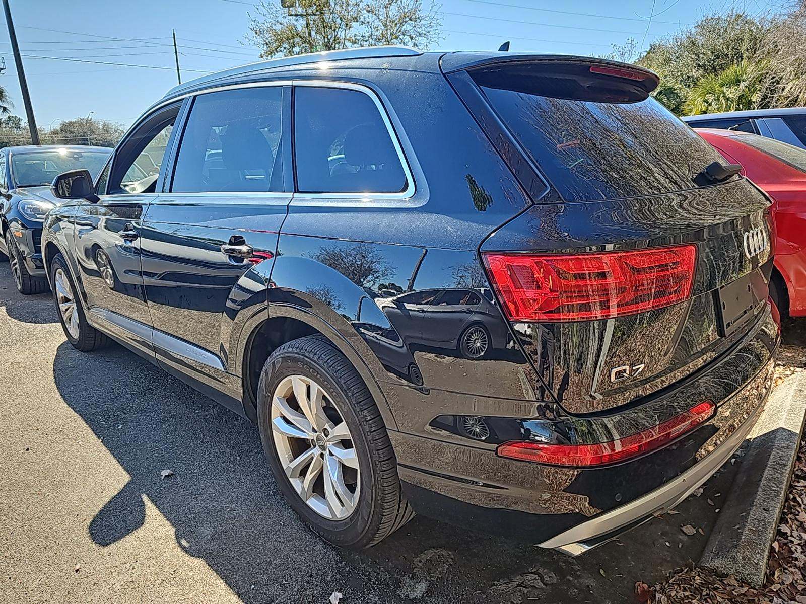 Audi Q7 2017 — photo 2