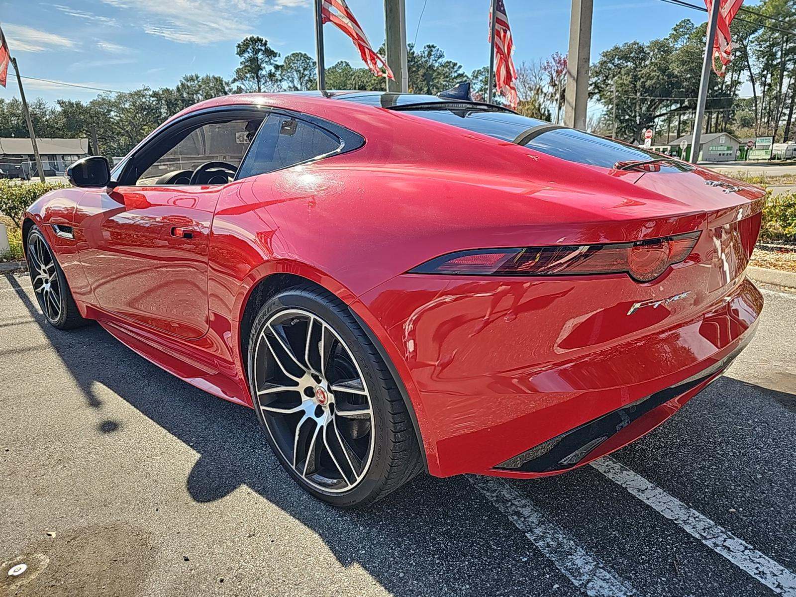 Jaguar F-TYPE 2020 — photo 2