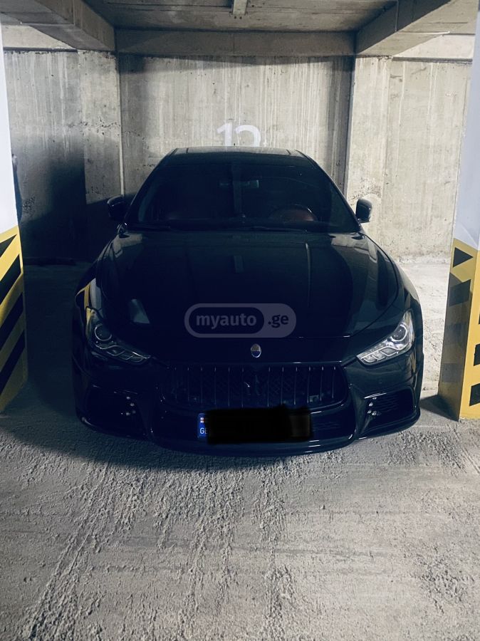 Maserati Ghibli