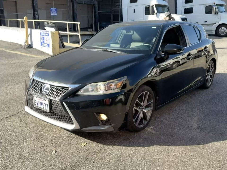 Lexus CT 200 h