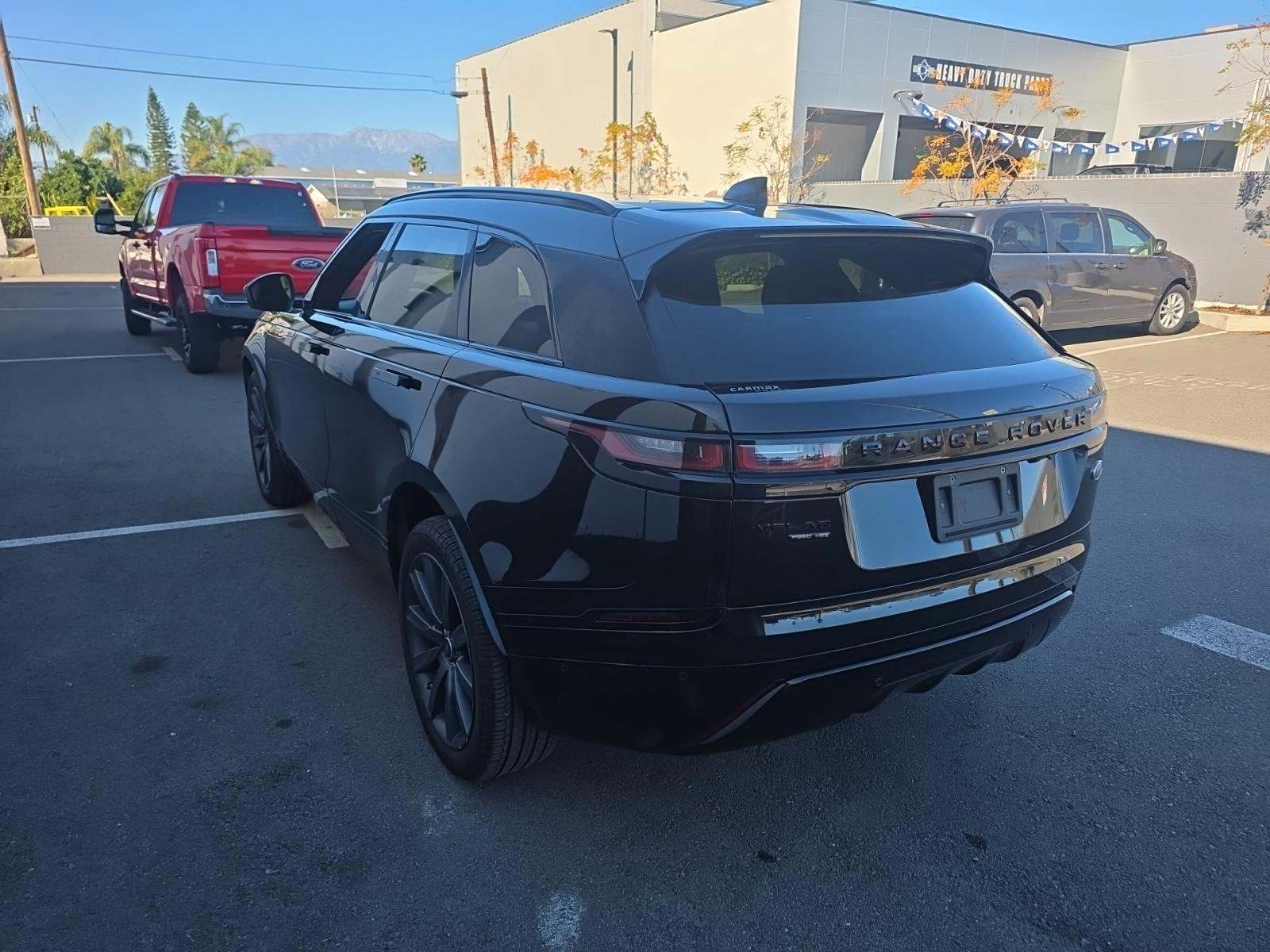 Land Rover Range Rover Velar 2018 — photo 2