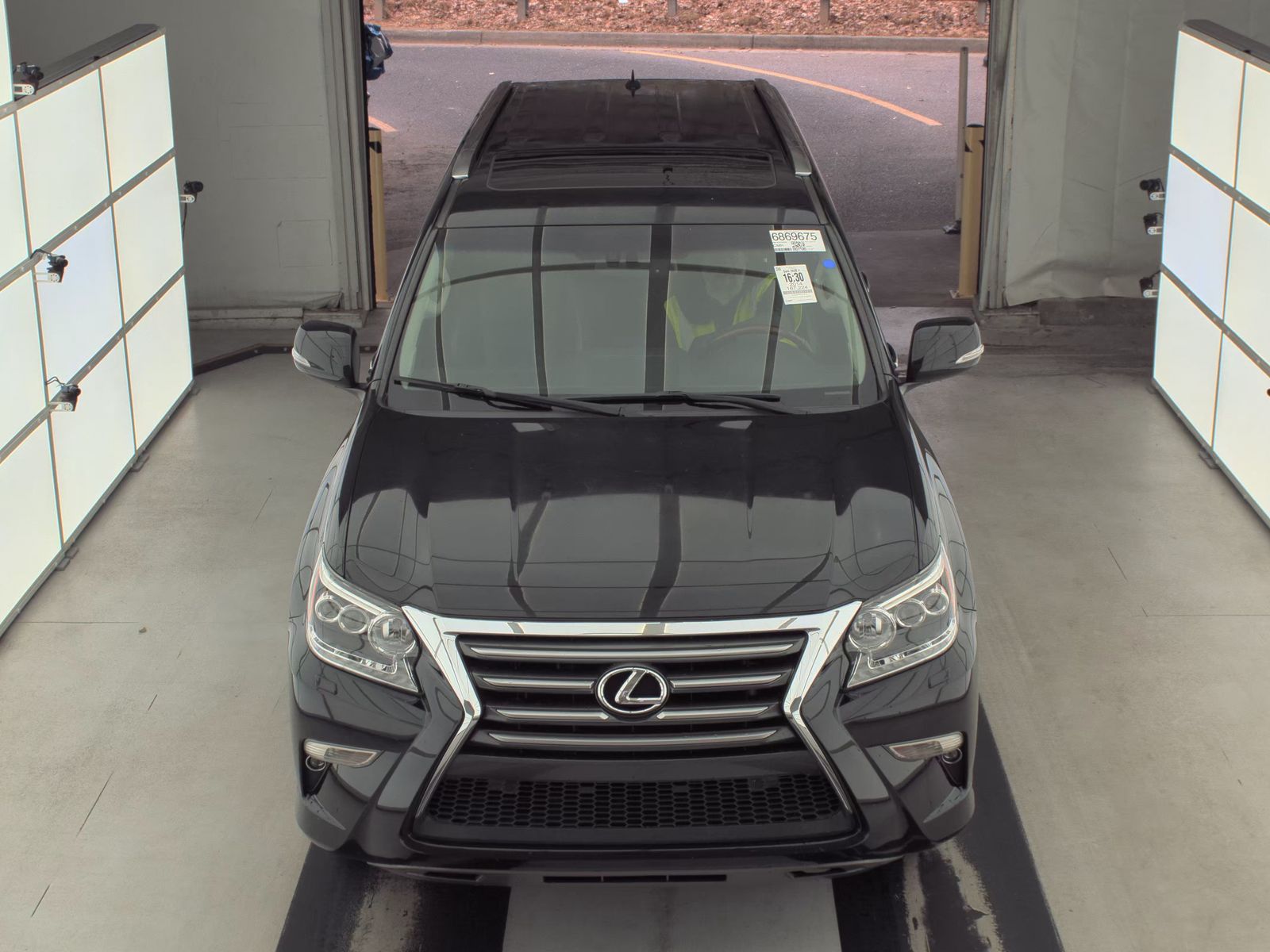 Lexus GX 460 2014 — photo 2