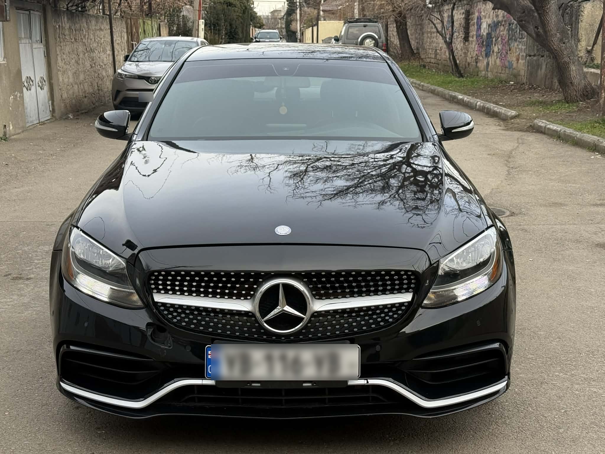 Mercedes-Benz C 300 2015 — photo 2
