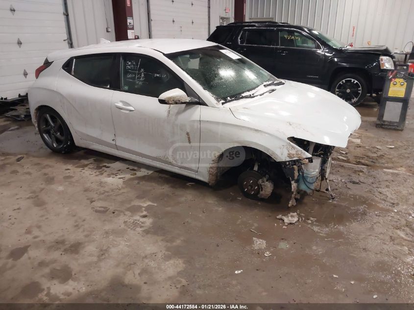 Hyundai Veloster 2019 — photo 2