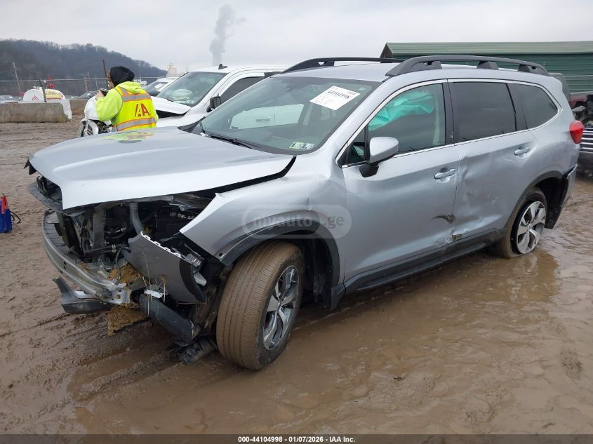 Subaru Ascent 2022 — photo 2