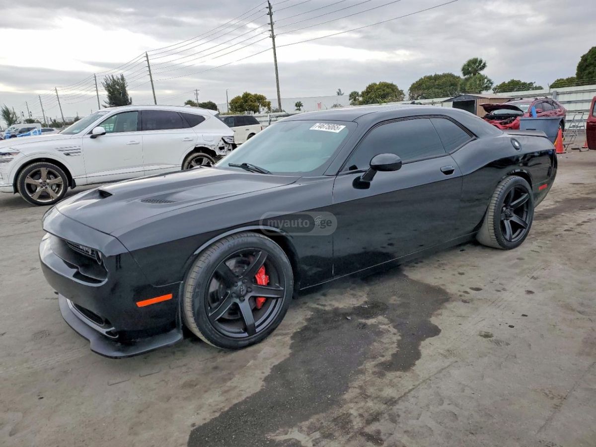 Dodge Challenger