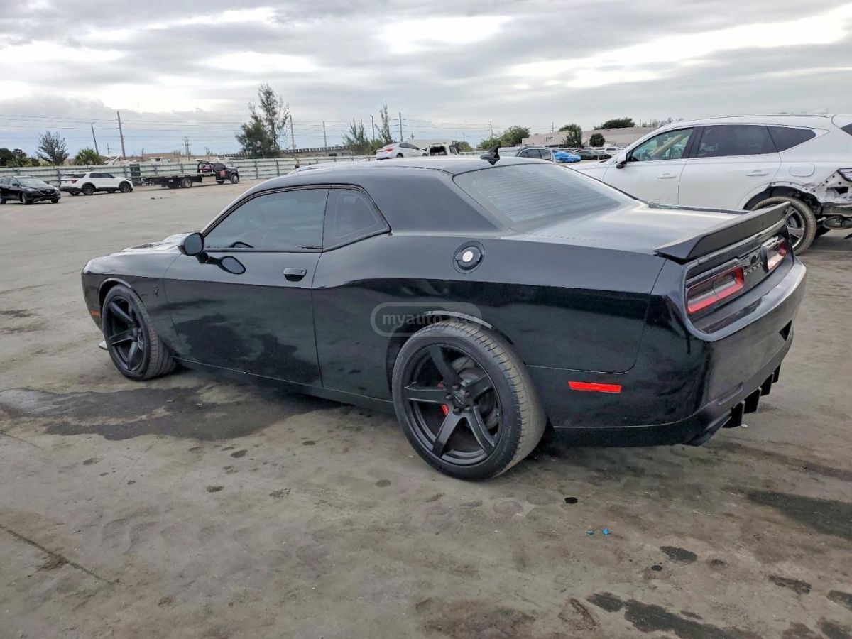 Dodge Challenger 2017 — photo 2