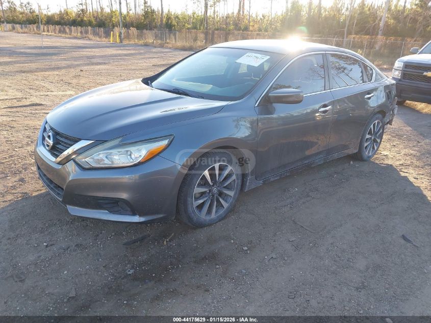 Nissan Altima 2017 — photo 2