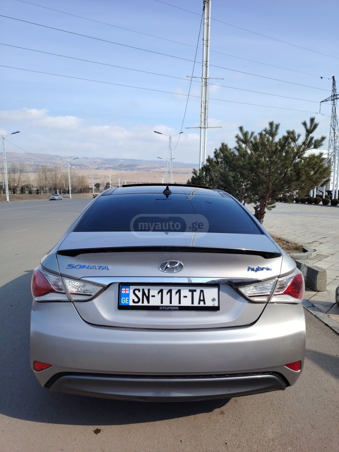 Hyundai Sonata 2012 — photo 2