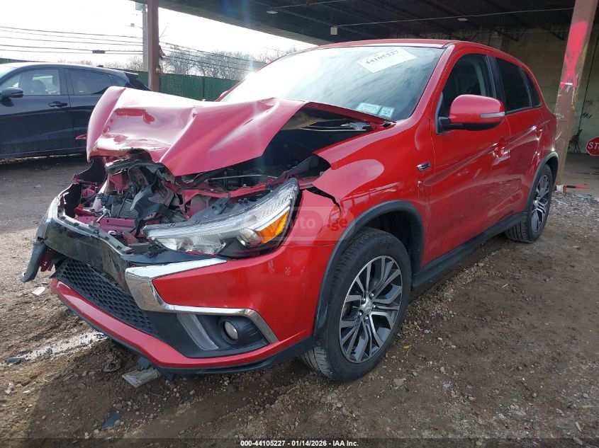 Mitsubishi Outlander Sport 2018 — photo 2