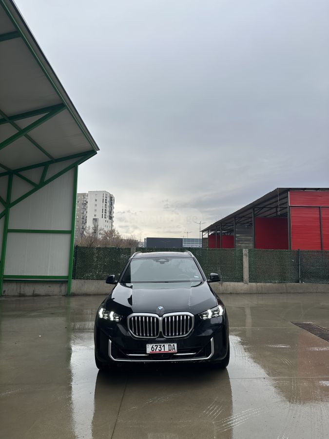 BMW X5 2024 — photo 2