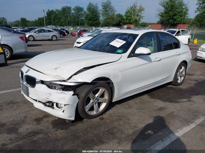 BMW 320 2014 — photo 2