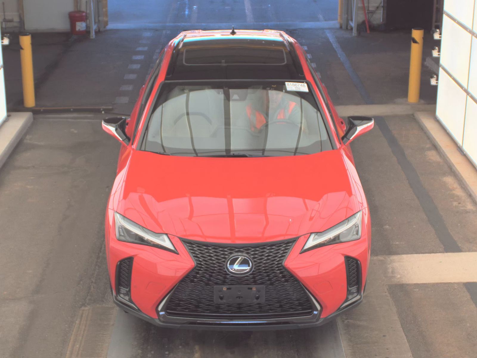 Lexus UX 250 h 2023 — photo 2