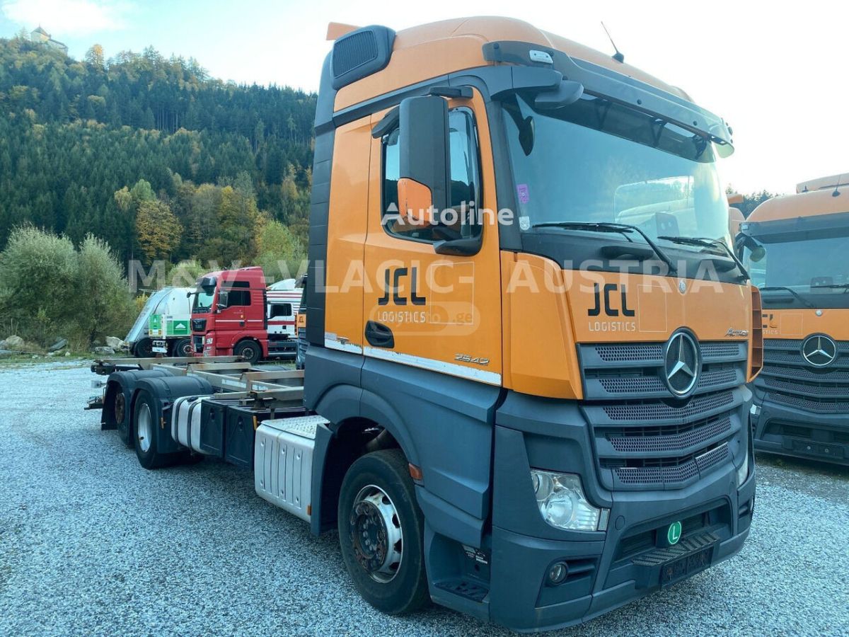 Mercedes-Benz Actros 2016 — photo 2